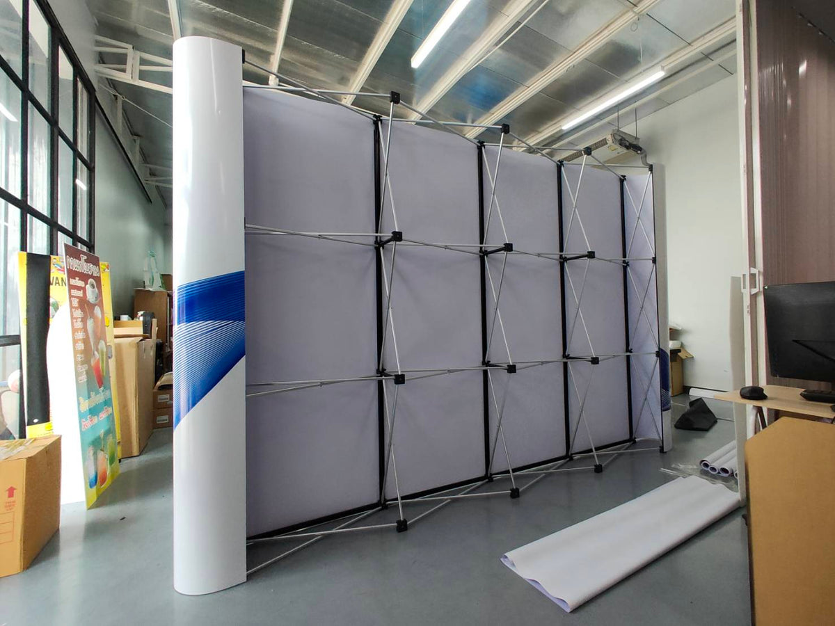 Backdrop แบคดรอปสำเร็จรูป พิมพ์คมชัด ติดตั้งง่าย เหมาะสำหรับงานอีเวนต์ นิทรรศการ และงานโปรโมชัน