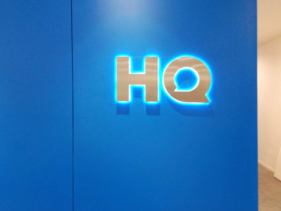 ตัวอักษรไฟ LED ป้ายไฟ และป้ายไฟโลโก้ สว่างคมชัด ดีไซน์หรูหรา เหมาะสำหรับป้ายร้านค้า บริษัท และงานตกแต่งอาคาร