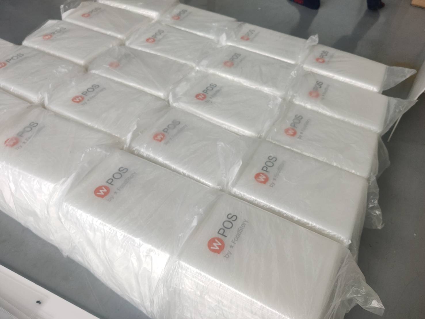 พิมพ์สกรีนยูวี รับสรีนโลโก้ Print UV Inkjet - Octopus Media Solutions