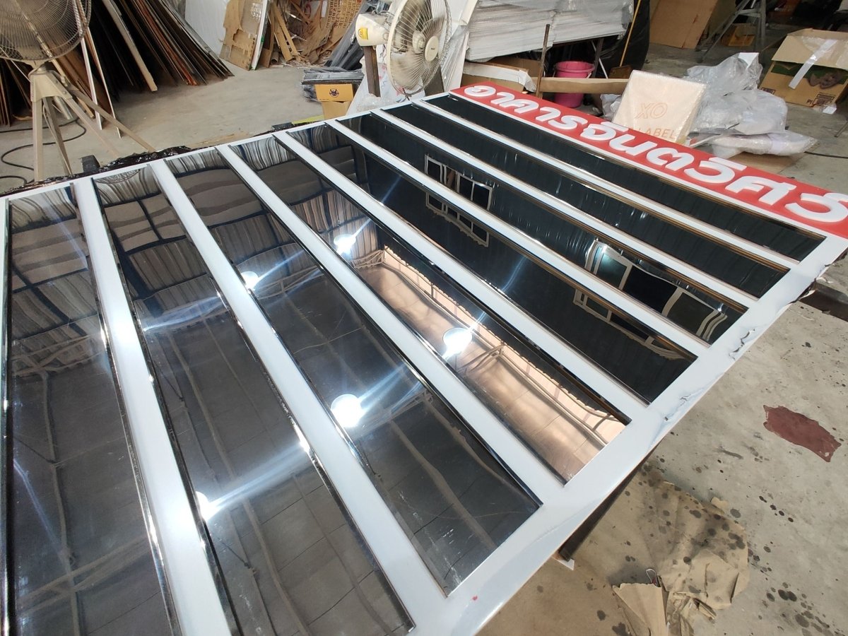 ป้ายสอด รางสอดป้ายหน้าห้อง และป้ายบอกชั้น ดีไซน์เรียบหรู ใช้งานสะดวก เหมาะสำหรับอาคารสำนักงาน โรงเรียน และโรงพยาบาล