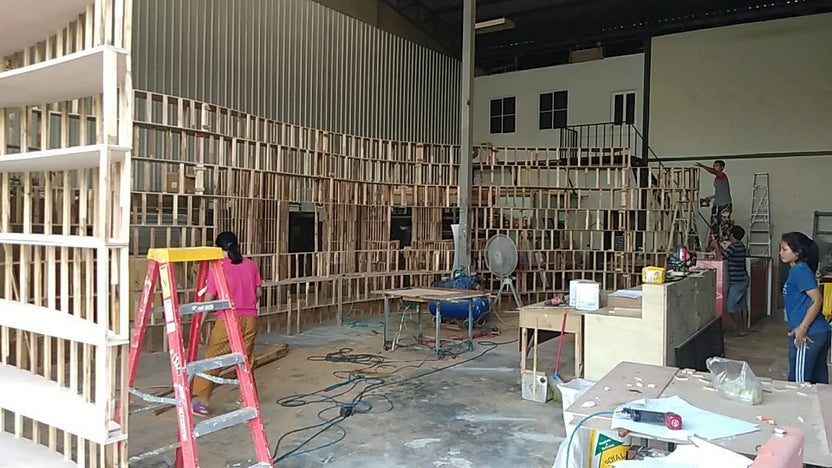 โครงไม้รีโนเวทบ้าน ร้านค้า ช็อปในห้าง โครงสร้างงานบิ้วท์อิน โดยทีมช่างมืออาชีพ
