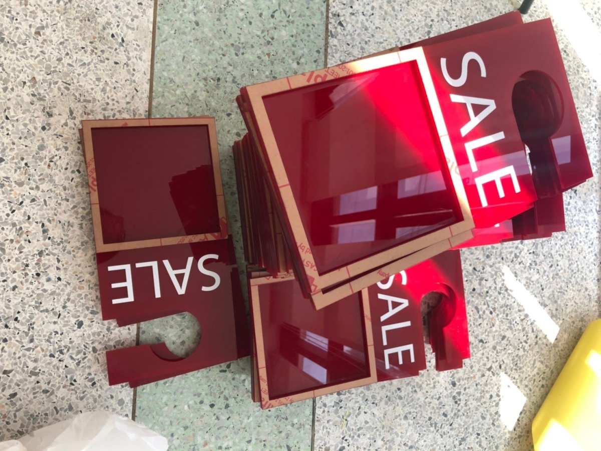 ป้าย SALE ป้ายโปรโมชั่น - Octopus Media Solutions