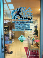 สติ๊กเกอร์ติดกระจก ทึบแสง กันแดด และโปร่งแสง พิมพ์คมชัด ช่วยลดแสงแดด เพิ่มความเป็นส่วนตัว เหมาะสำหรับอาคารและร้านค้า