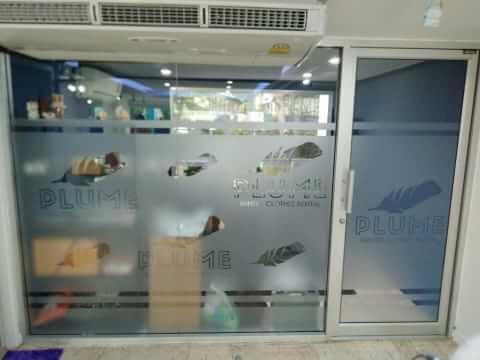 สติ๊กเกอร์ฝ้า ติดกระจก ฟิล์มฝ้าติดกระจก - Octopus Media Solutions