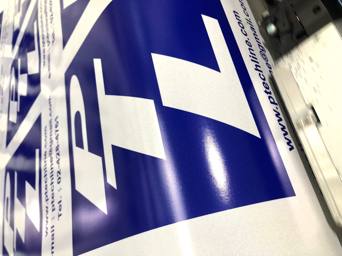 สติ๊กเกอร์สะท้อนแสง 3M Reflective Sticker คุณภาพสูง มองเห็นชัดเจน เหมาะสำหรับป้ายจราจร ความปลอดภัย และงานตกแต่งรถ