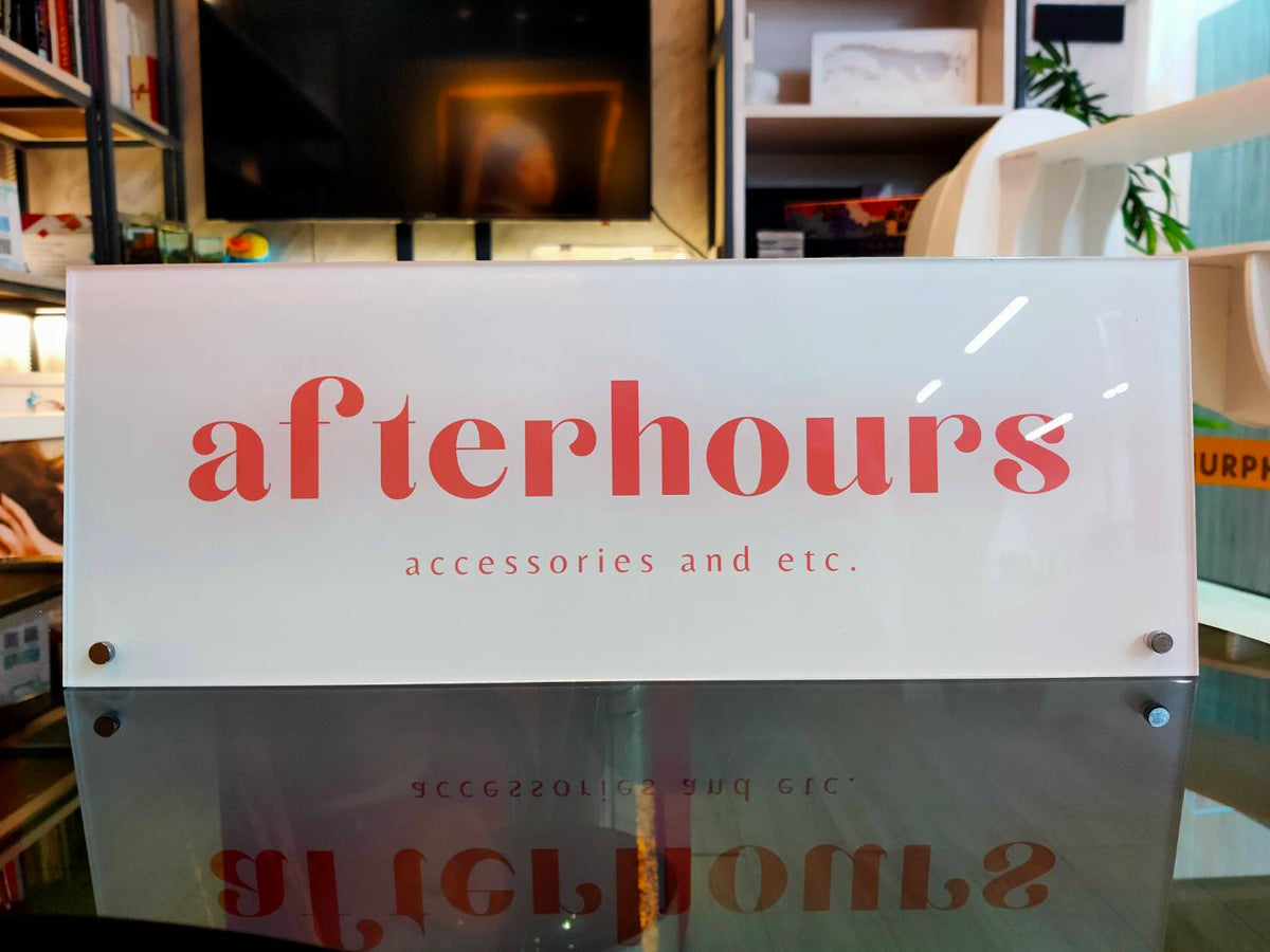 ป้ายอะคริลิคตั้งโต๊ะ และกรอบรูปอะคริลิคใส พิมพ์คมชัด ดีไซน์หรูหรา เหมาะสำหรับป้ายราคา เมนูร้านอาหาร และงานตกแต่ง