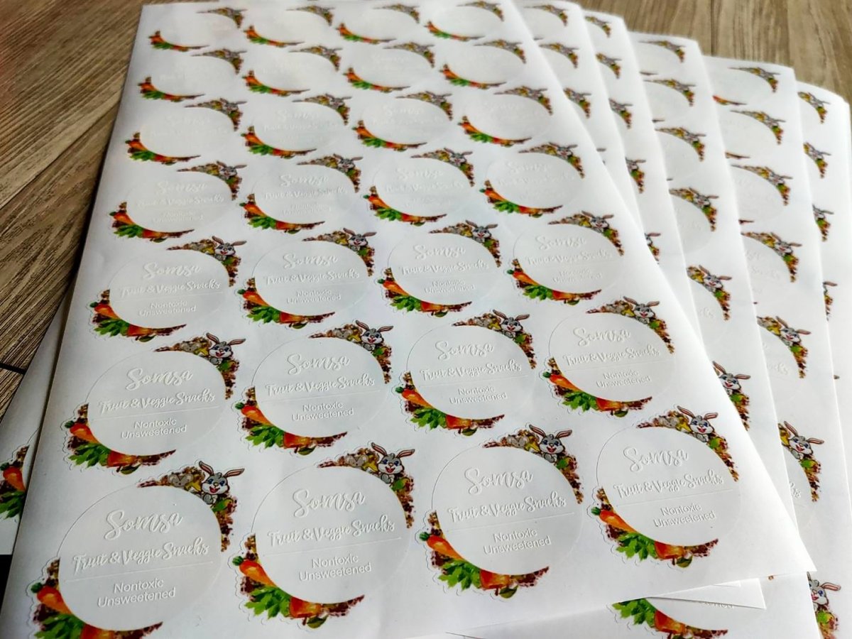 สติ๊กเกอร์ใส สติ๊กเกอร์ฉลากสินค้าใส พิมพ์คมชัด ติดแนบเนียน เหมาะสำหรับบรรจุภัณฑ์ สินค้า เครื่องสำอาง และงานโปรโมชัน