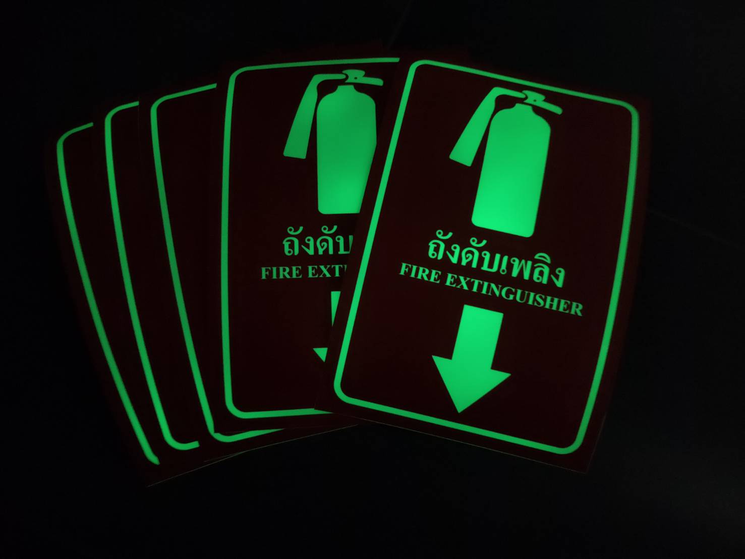 ป้ายเตือน ป้ายเซฟตี้ และป้ายระวัง พิมพ์คมชัด สะท้อนแสงได้ แข็งแรงทนทาน เหมาะสำหรับงานความปลอดภัย โรงงาน และพื้นที่สาธารณะ
