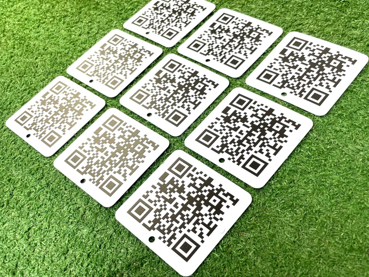 ป้ายคิวอาร์โค้ด QR Code พิมพ์คมชัด สแกนง่าย เหมาะสำหรับป้ายร้านค้า งานอีเวนต์ และโปรโมชัน