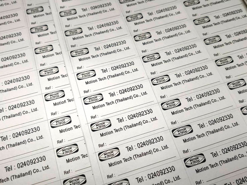 สติ๊กเกอร์ฉลากสินค้า สีทอง สีเงิน พิมพ์หรูหรา เพิ่มมูลค่าแบรนด์ เหมาะสำหรับบรรจุภัณฑ์ สินค้าพรีเมียม และงานโปรโมชัน