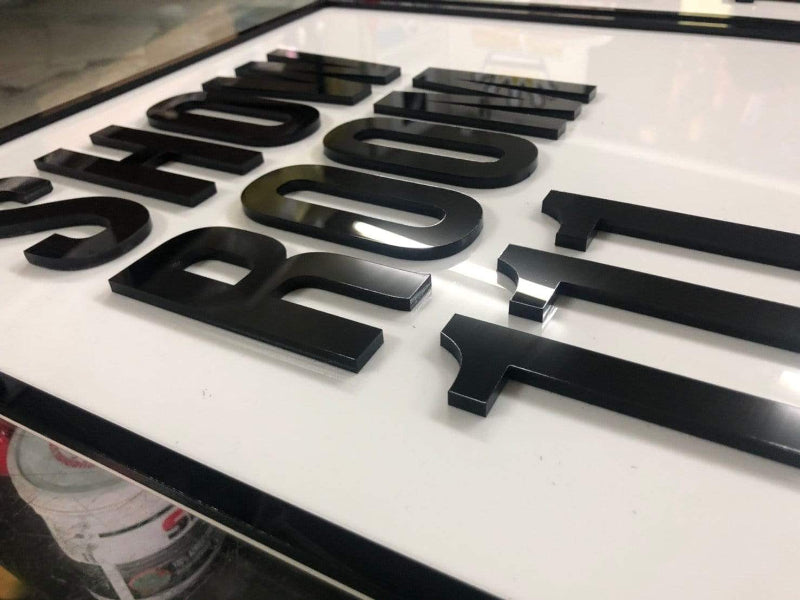 ป้ายอะคริลิคทำสี Acrylic Die Cut ติดตัวอักษรนูน อะคริลิคสีขาวไดคัทตัวนูน