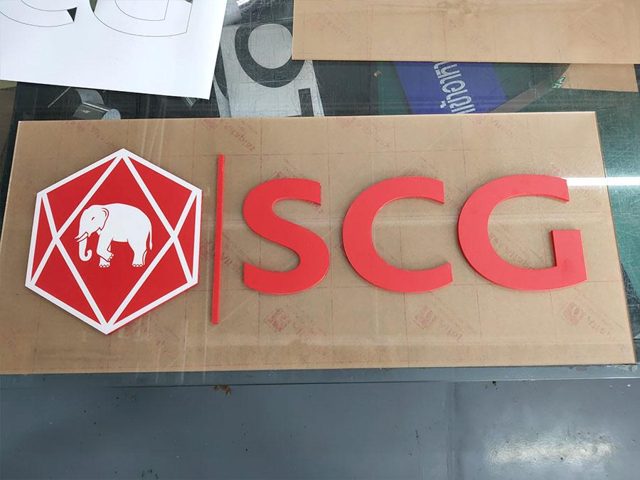 ป้ายอะคริลิกเซาะร่อง ไฟออกหลัง ป้ายอะคริลิกตัวอักษร ป้ายบอกชั้น ป่ายไฟ ป้ายพลาสติกใส