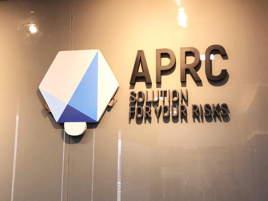 ป้ายหน้าห้อง ป้ายบริษัท ตัวอย่างป้ายอะคริลิค ตัวนูน แผ่นอะคริลิคติดสติ๊กเกอร์ อักษรตัวนูน