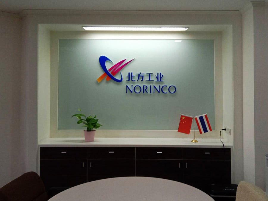 ป้ายโลโก้ Logo บริษัท ป้ายพลาสติก อะคริลิคไล่สี ป้ายตัวอักษรตกแต่งผนัง ป้ายตกแต่งออฟฟิศ โลโก้ภายใน