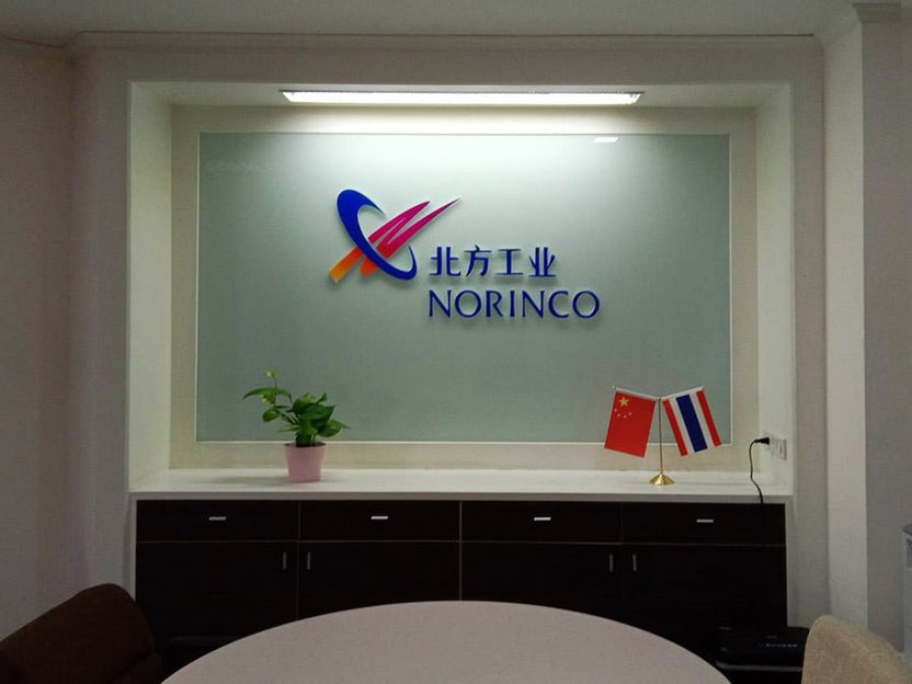 ป้ายโลโก้ Logo บริษัท ป้ายพลาสติก อะคริลิคไล่สี ป้ายตัวอักษรตกแต่งผนัง ป้ายตกแต่งออฟฟิศ โลโก้ภายใน