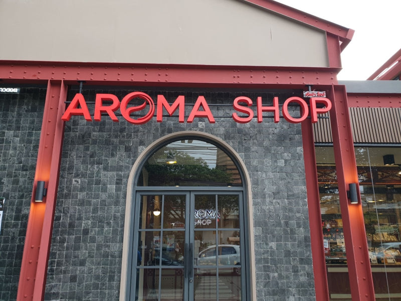 ป้ายเพดาน แขวนจากเพดาน น้ำหนักเบา พิมพ์คมชัด เหมาะสำหรับห้างสรรพสินค้า ร้านค้า และงานอีเวนต์