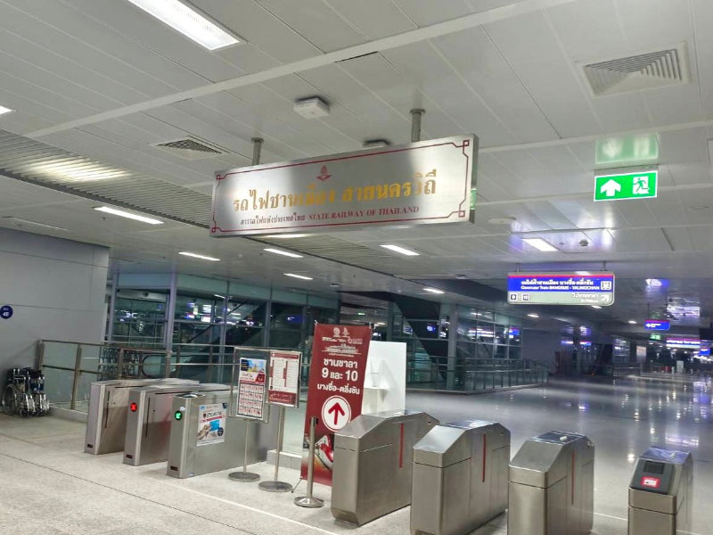 ป้ายเพดาน แขวนจากเพดาน น้ำหนักเบา พิมพ์คมชัด เหมาะสำหรับห้างสรรพสินค้า ร้านค้า และงานอีเวนต์