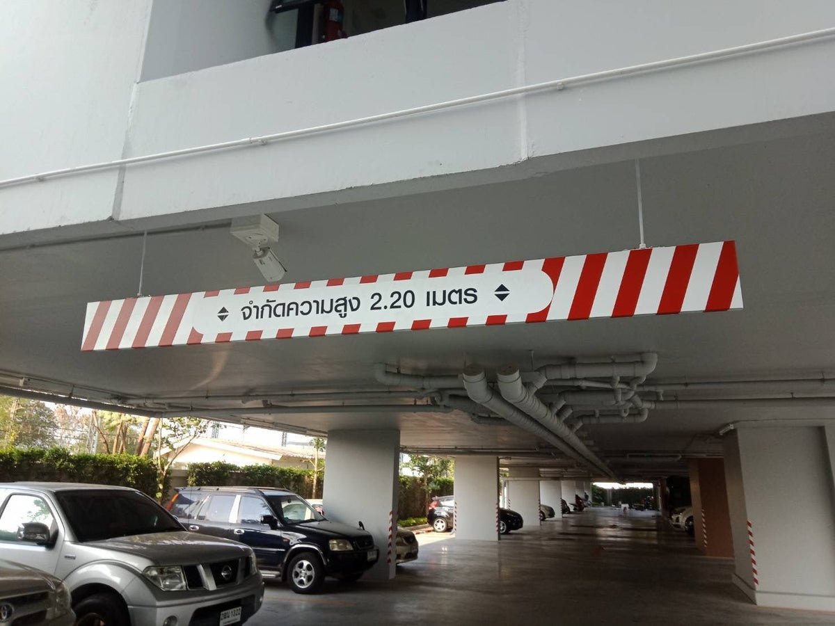 ป้ายเพดาน แขวนจากเพดาน น้ำหนักเบา พิมพ์คมชัด เหมาะสำหรับห้างสรรพสินค้า ร้านค้า และงานอีเวนต์