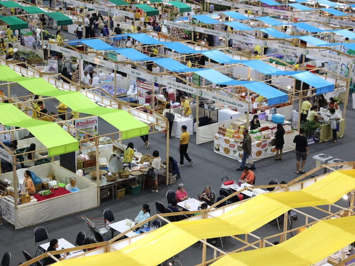 บริการรับถ่ายภาพโฆษณา สินค้า ผลิตภัณฑ์ งานจัดแสดงสินค้า ถ้ายงานอีเว้นแบบเหมา เต็มวัน ครึ่งวัน งานจัดแสดงในห้าง บริการถ่ายภาพ