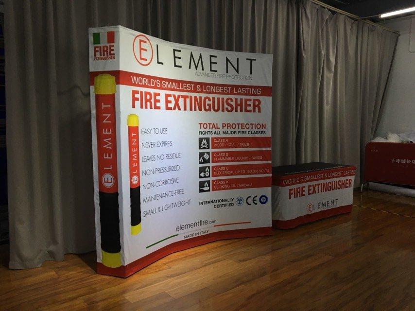 แบคดรอปผ้า ออกบูธ สำเร็จรูป - Octopus Media Solutions