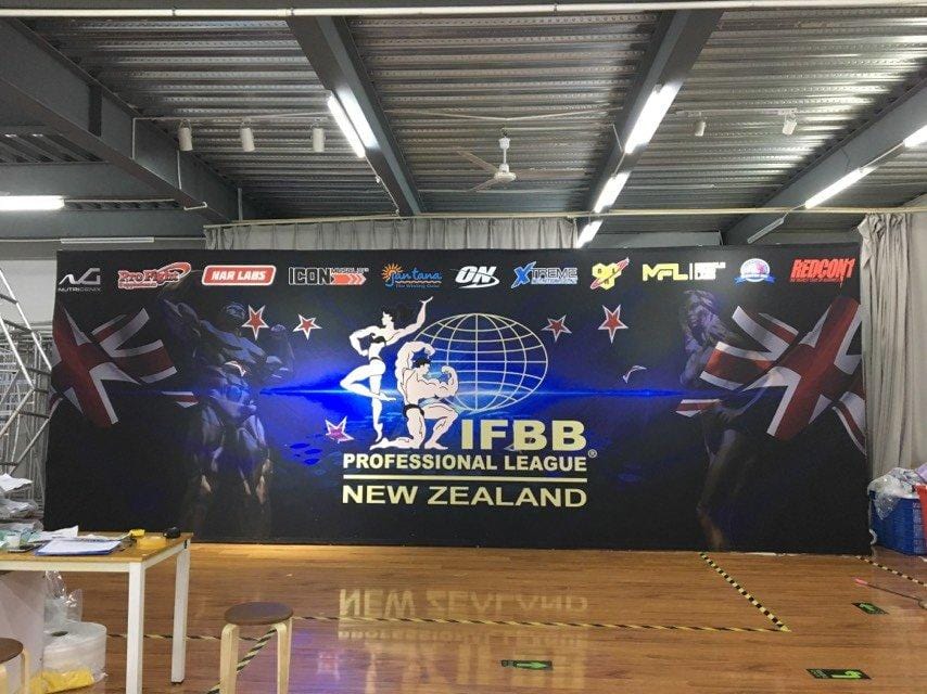 แบคดรอปผ้า ออกบูธ สำเร็จรูป - Octopus Media Solutions