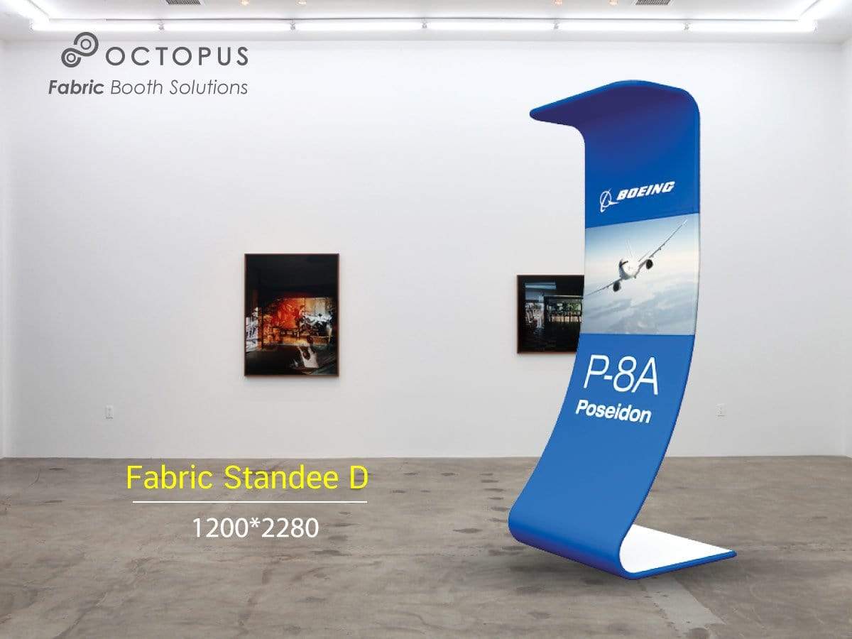 ป้ายตั้งพื้นแบบผ้า Fabric Stand น้ำหนักเบา พิมพ์คมชัด โครงสร้างแข็งแรง เหมาะสำหรับงานอีเวนต์ บูธแสดงสินค้า และโปรโมชัน