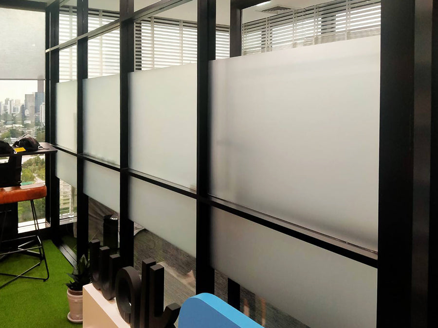 สติ๊กเกอร์ฝ้า ติดกระจก ฟิล์มฝ้าติดกระจก - Octopus Media Solutions