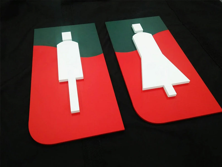 แผ่น plastwood sheet ไดคัทลายตามแบบ รับทำป้ายพลาสวูด พลาสวูด ไดคัท ทำสีดำ ตัวอักษรภาษาอังกฤษ ราคาถูก