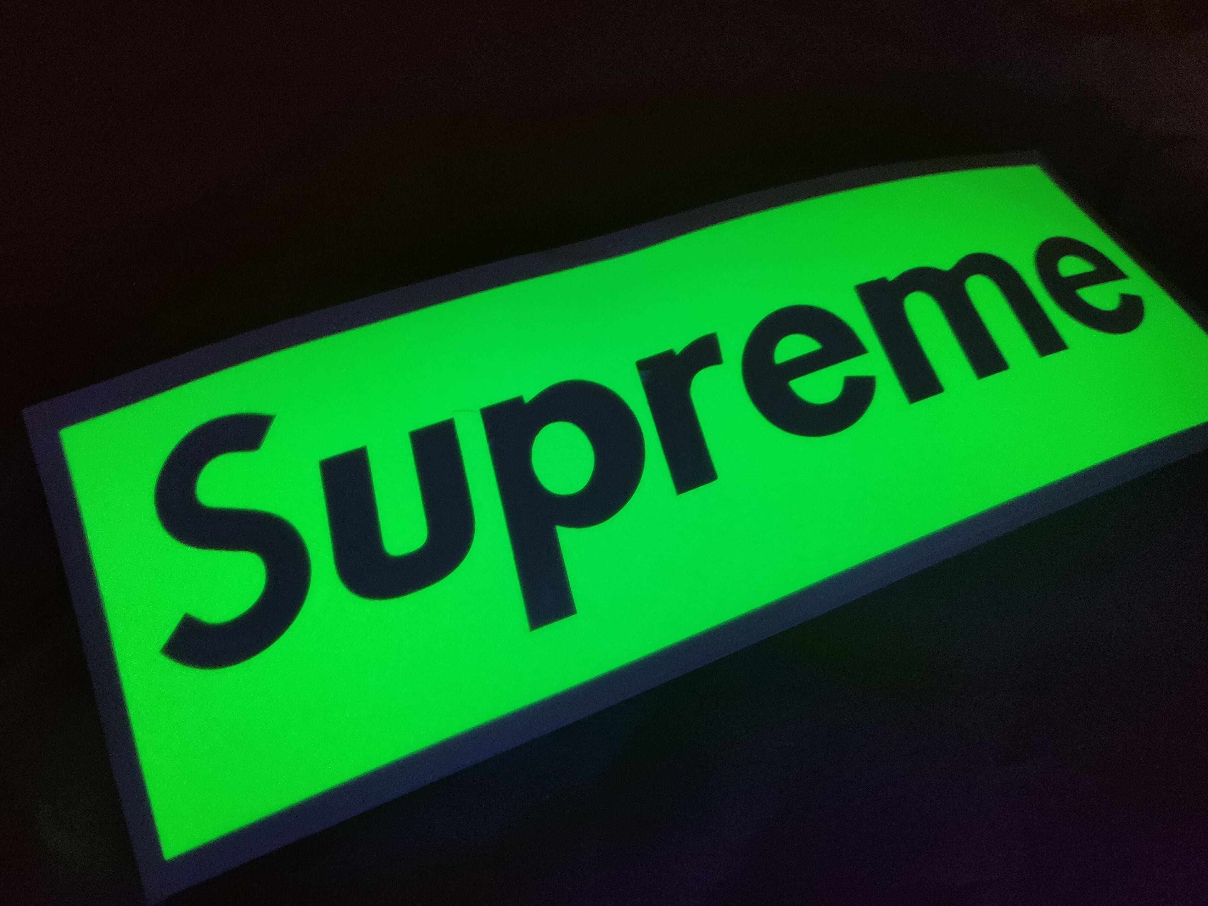 สติ๊กเกอร์เรืองแสง พรายน้ำ Glow in the Dark Sticker มองเห็นชัดในที่มืด เหมาะสำหรับงานตกแต่ง ป้ายความปลอดภัย และงานดีไซน์