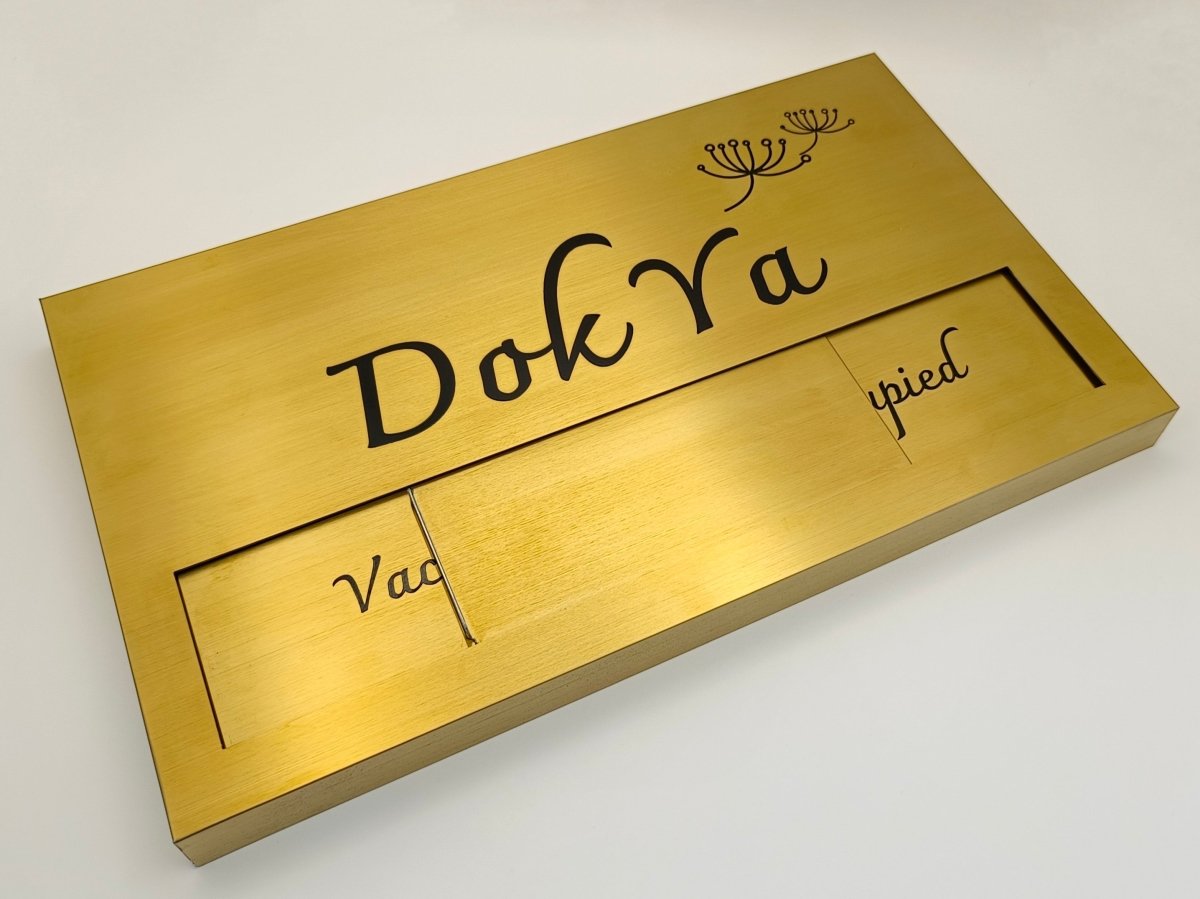 ป้ายสอด รางสอดป้ายหน้าห้อง และป้ายบอกชั้น ดีไซน์เรียบหรู ใช้งานสะดวก เหมาะสำหรับอาคารสำนักงาน โรงเรียน และโรงพยาบาล