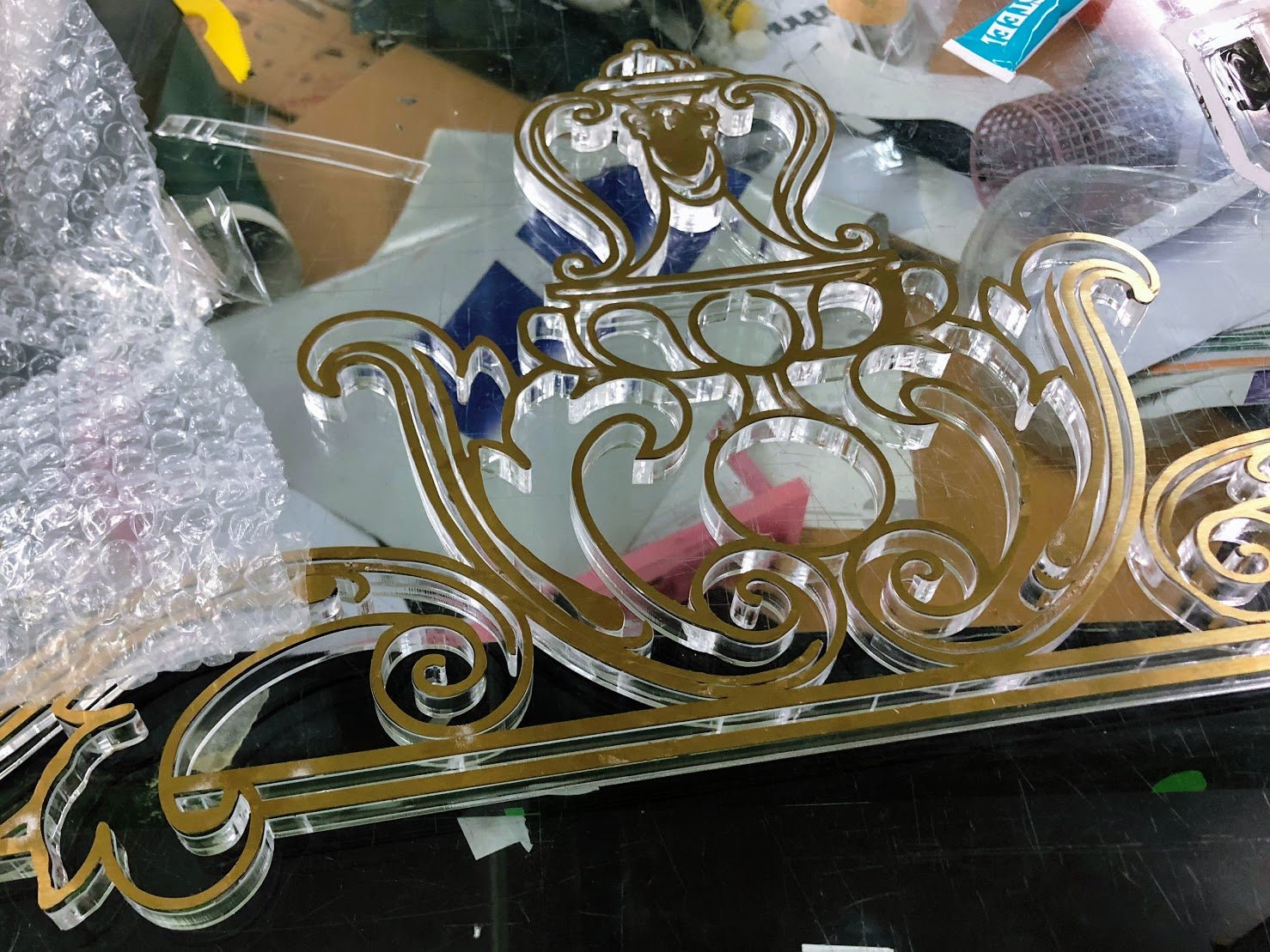 ป้ายตัวอักษรสแตนเลส Stainless Steel Letter Signage หรูหรา แข็งแรง ทนทาน เหมาะสำหรับป้ายบริษัท อาคาร และงานตกแต่ง