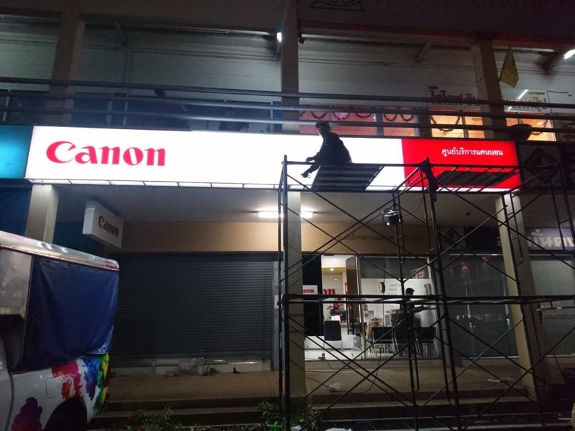 ตัวอักษรไฟ LED ป้ายไฟ และป้ายไฟโลโก้ สว่างคมชัด ดีไซน์หรูหรา เหมาะสำหรับป้ายร้านค้า บริษัท และงานตกแต่งอาคาร