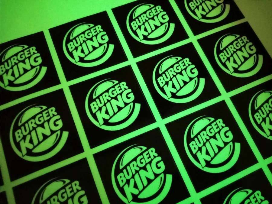 สติ๊กเกอร์เรืองแสง พรายน้ำ Glow in the Dark Sticker มองเห็นชัดในที่มืด เหมาะสำหรับงานตกแต่ง ป้ายความปลอดภัย และงานดีไซน์