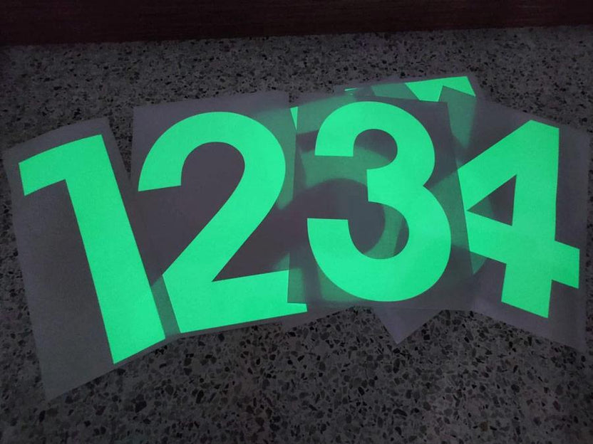 สติ๊กเกอร์เรืองแสง พรายน้ำ Glow in the Dark Sticker มองเห็นชัดในที่มืด เหมาะสำหรับงานตกแต่ง ป้ายความปลอดภัย และงานดีไซน์