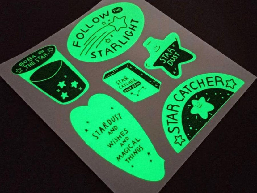 สติ๊กเกอร์เรืองแสง พรายน้ำ Glow in the Dark Sticker มองเห็นชัดในที่มืด เหมาะสำหรับงานตกแต่ง ป้ายความปลอดภัย และงานดีไซน์