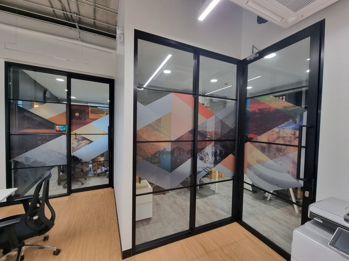 สติ๊กเกอร์ฝ้า พิมพ์อิงค์เจ็ท ติดกระจก ลวดลายสวยงาม กันแสง เหมาะสำหรับออฟฟิศและร้านค้า