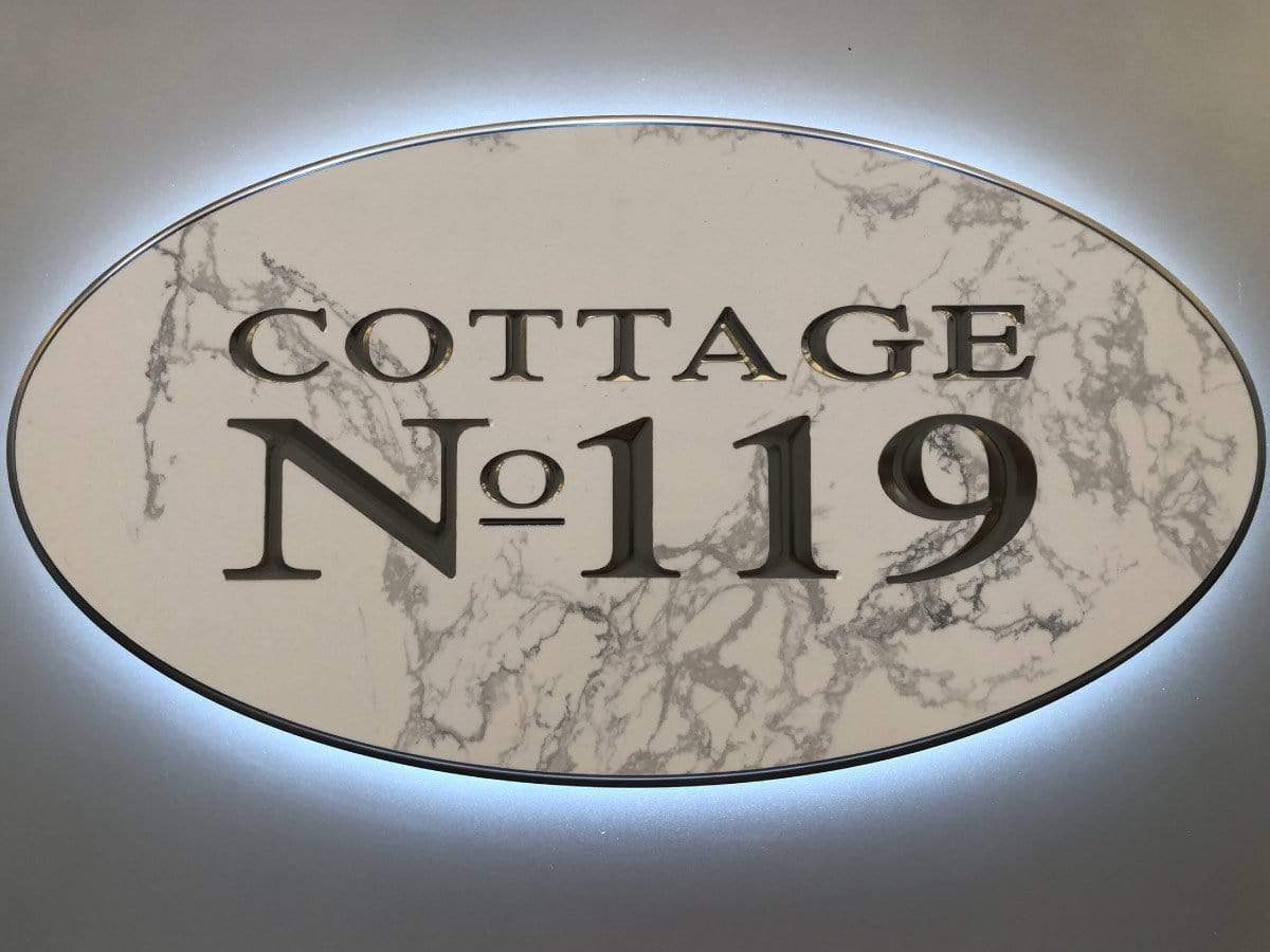 ป้ายชื่อบริษัท ป้ายโลโก้ร้าน ป้ายโลโก้แบรนด์ ป้ายบริษัทไดคัท