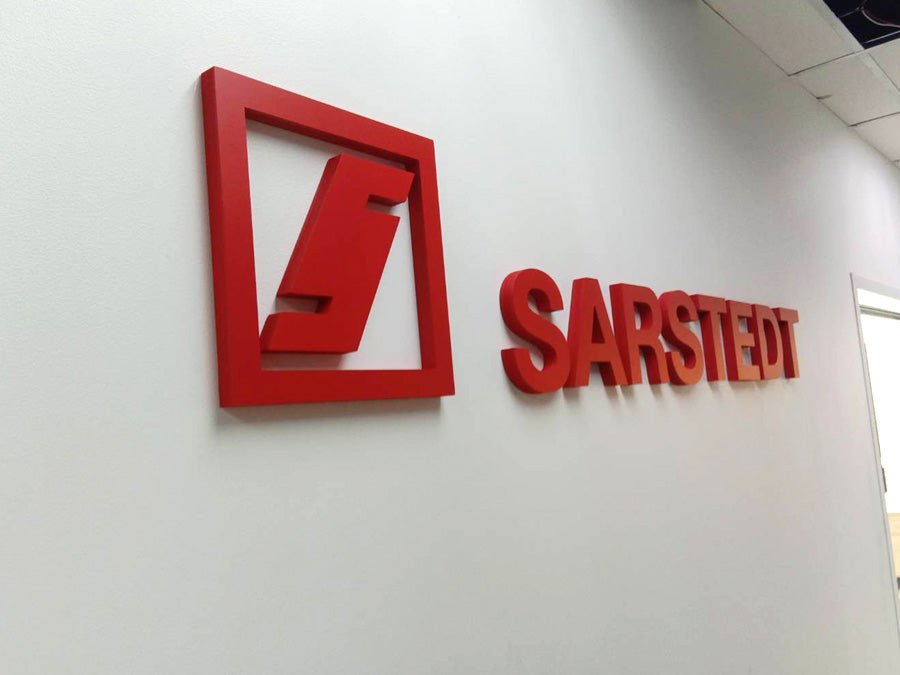 ป้ายไดคัท ป้ายชื่อร้าน ป้ายหน้าร้าน แผ่น plastwood sheet ไดคัทลายตามแบบ อุปกรณ์ประกอบฉาก ป้ายตกแต่ง