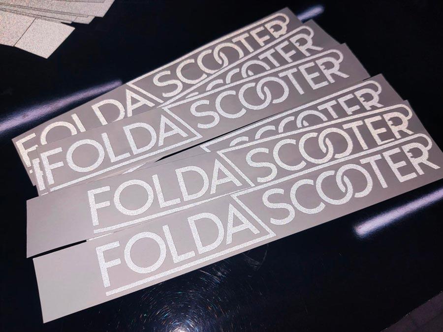 สติ๊กเกอร์สะท้อนแสง 3M Reflective Sticker คุณภาพสูง มองเห็นชัดเจน เหมาะสำหรับป้ายจราจร ความปลอดภัย และงานตกแต่งรถ