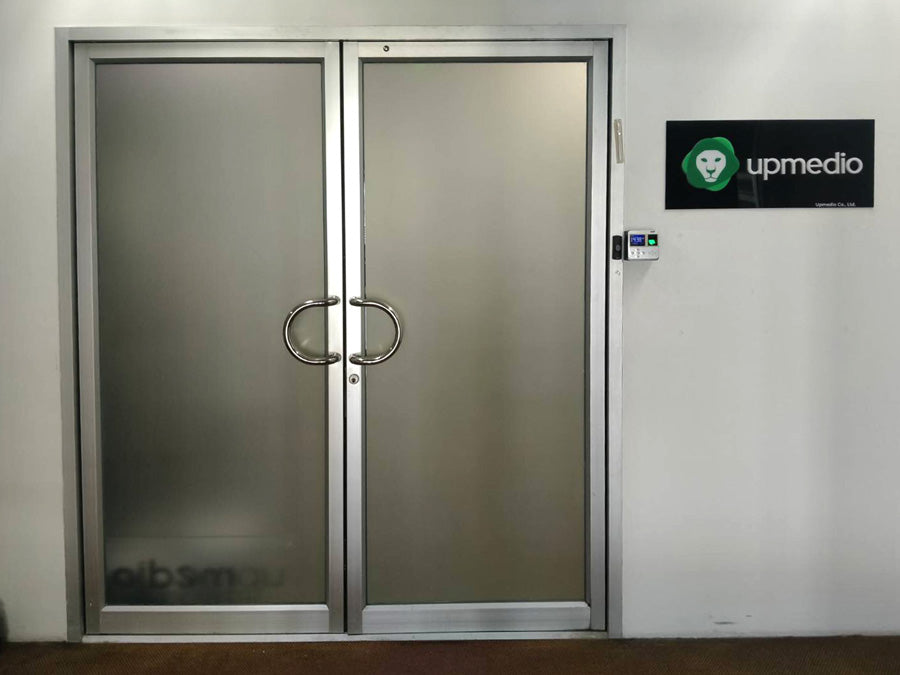 สติ๊กเกอร์ฝ้า ติดกระจก ฟิล์มฝ้าติดกระจก - Octopus Media Solutions