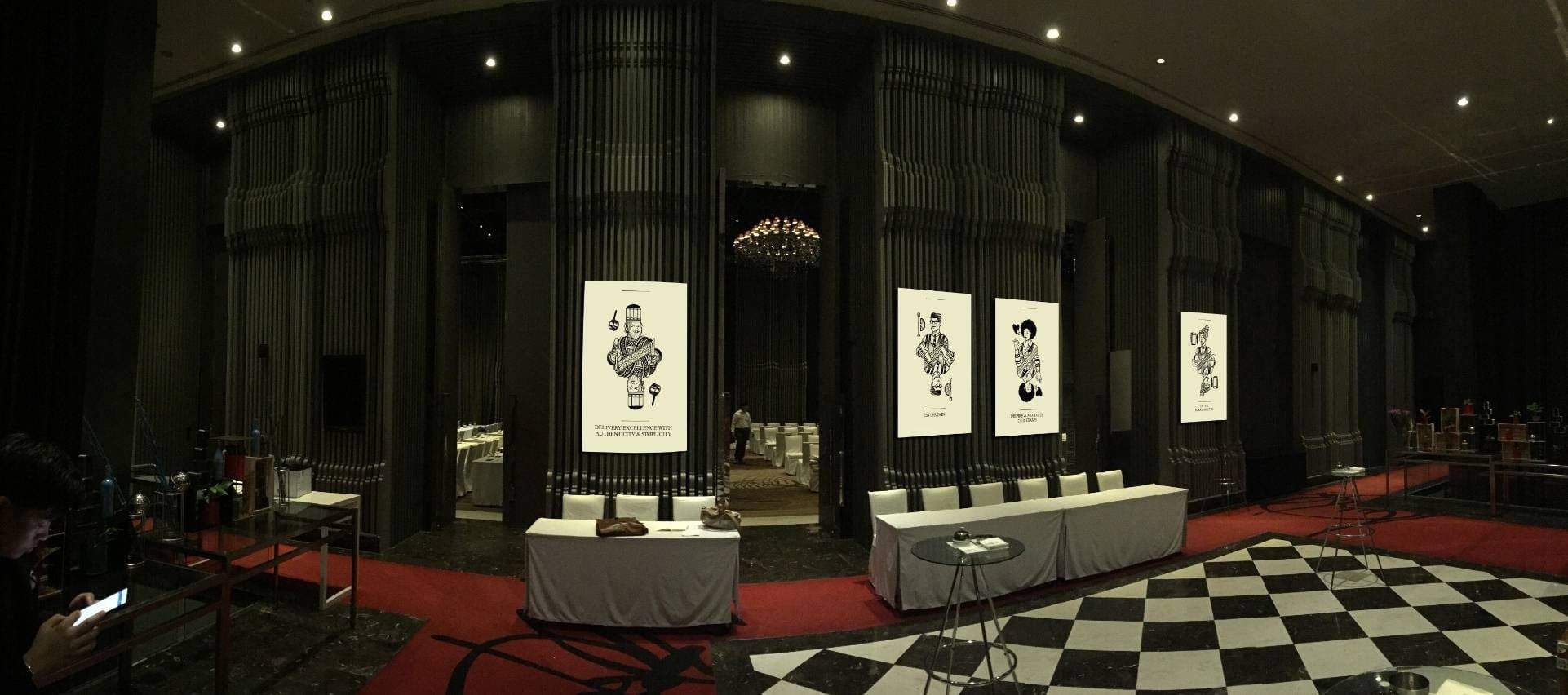 สติ๊กเกอร์ติดตกแต่งกระจก งานตกแต่งร้าน ปรับปรุงร้าน ดีไซน์ลวดลายตามใจ มีบริการติดตั้งถึงที่