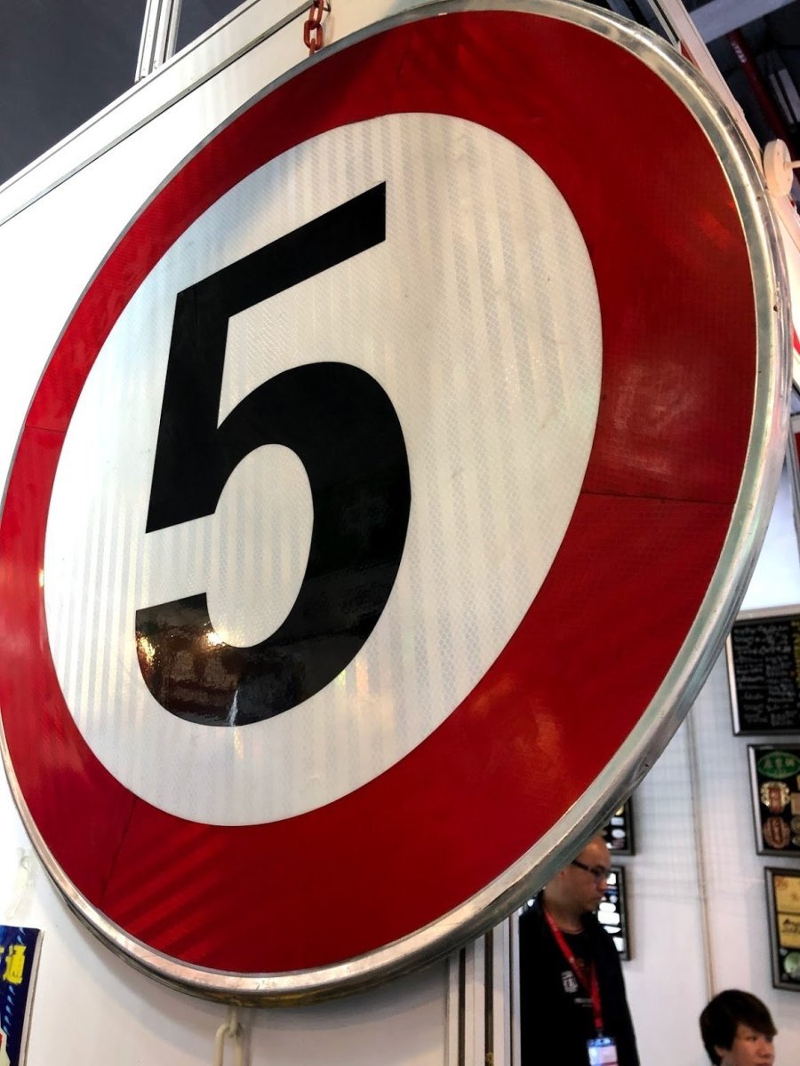 ป้ายห้าม และสัญลักษณ์ห้าม พิมพ์คมชัด เข้าใจง่าย ใช้สื่อสารด้านความปลอดภัย เหมาะสำหรับโรงงาน อาคาร และพื้นที่สาธารณะ