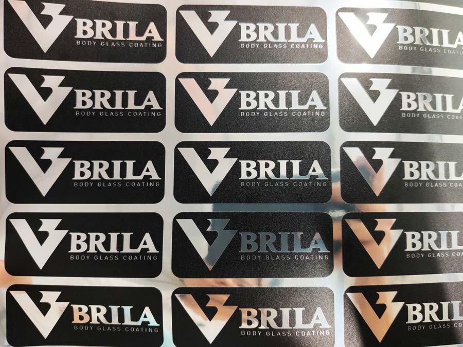 พิมพ์สกรีนยูวี รับสกรีนโลโก้ Print UV Inkjet งานพิมพ์คมชัด ทนทาน เหมาะสำหรับวัสดุหลากหลาย เช่น ไม้ โลหะ และอะคริลิค