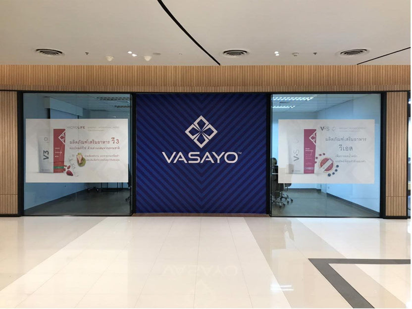 สติ๊กเกอร์ซีทรู See-through One Way Vision มองทะลุจากด้านในได้ พิมพ์คมชัด เหมาะสำหรับติดกระจกอาคารและรถยนต์