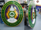 ป้ายสแตนเลสกัดกรด Etched Stainless ตรามหาละยราชภัฎสวนสุนันทา ป้ายโลโก้ Logo University