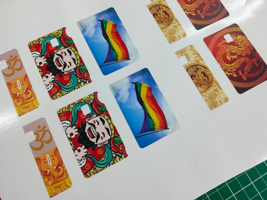 สติ๊กเกอร์กันน้ำ สติ๊กเกอร์ PVC PP สติ๊กเกอร์ไดคัท - Octopus Media Solutions