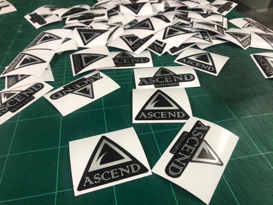 สติ๊กเกอร์ตัดแยกชิ้นเป็นดวง สติ๊กเกอร์ติดโฮโลแกรม สติ๊กเกอร์ PVC Sticker สี่เหลี่ยม Sticker Hologram ไดคัทตัวเลข