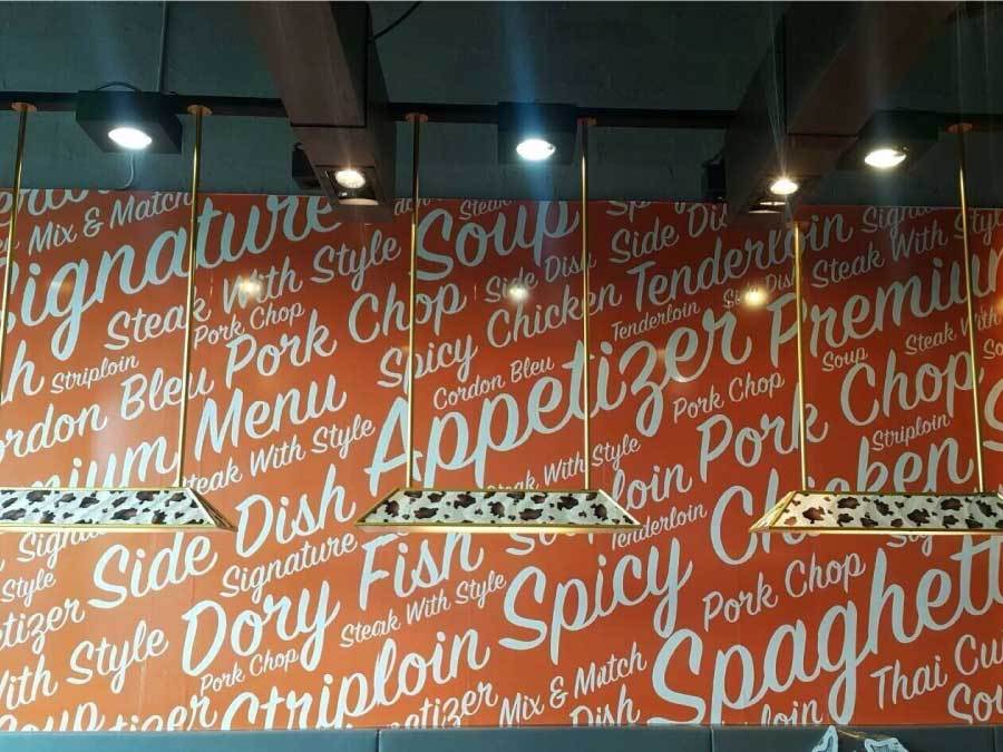 สติ๊กเกอร์ติดผนังห้อง และผนังปูน Wall Sticker พิมพ์ลายคมชัด ติดตั้งง่าย เหมาะสำหรับตกแต่งบ้าน ร้านค้า และออฟฟิศ