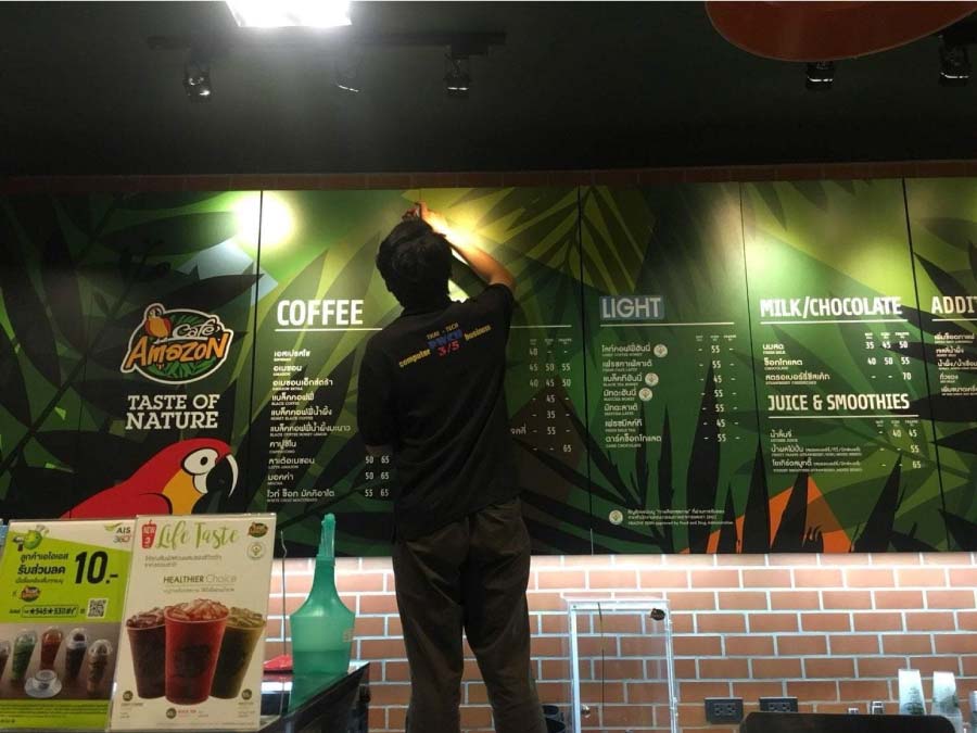 สติ๊กเกอร์ติดผนังห้อง และผนังปูน Wall Sticker พิมพ์ลายคมชัด ติดตั้งง่าย เหมาะสำหรับตกแต่งบ้าน ร้านค้า และออฟฟิศ