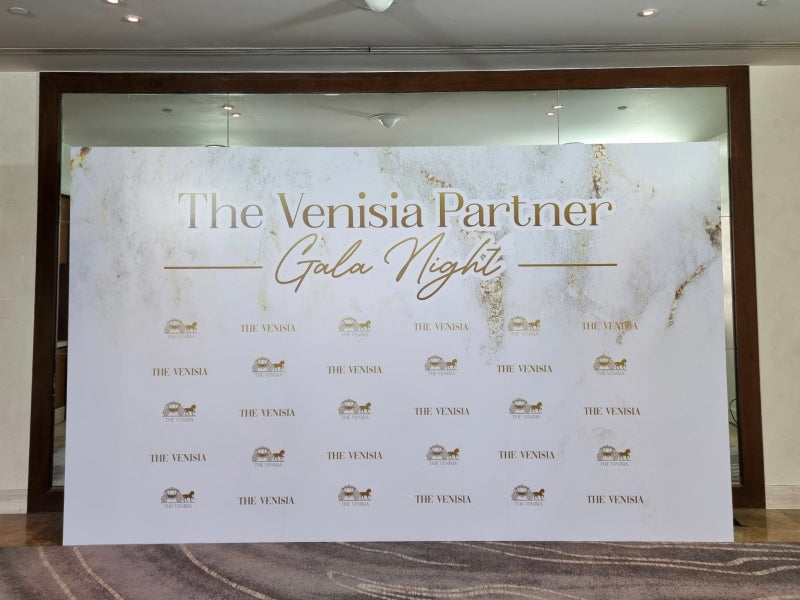 Backdrop ไม้ แบคดรอปโครงไม้ ใช้เป็นฉากเวทีและฉากถ่ายภาพ ดีไซน์แข็งแรง สวยงาม เหมาะสำหรับงานอีเวนต์และงานแต่งงาน